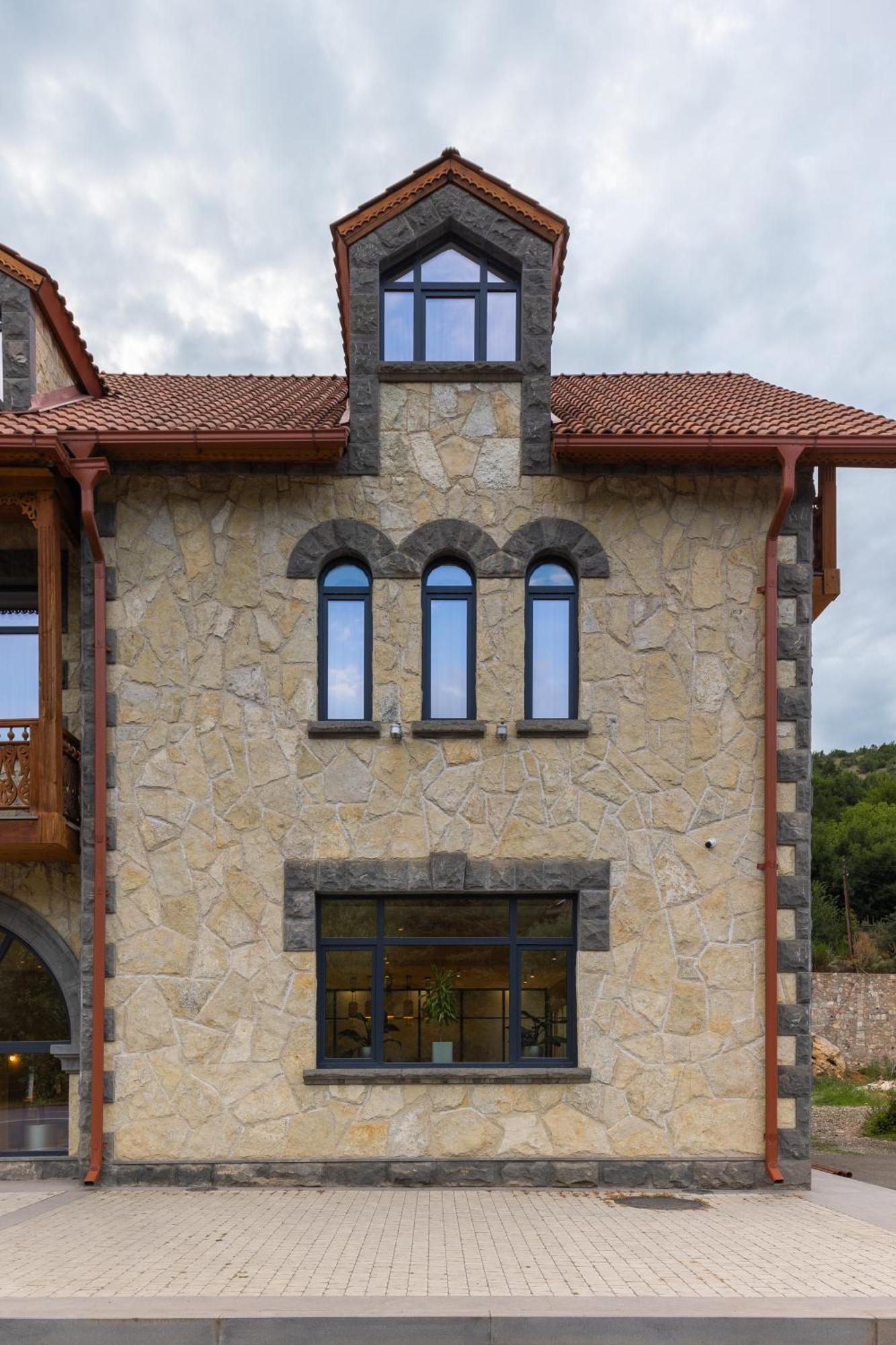Old Ijevan Boutique Hotel Buitenkant foto